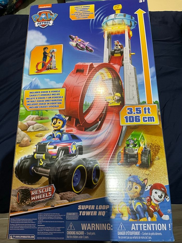 Circuit pat patrouille   Quartier général rescue wheels, neuf , 30 % avec code remise - photo numéro 2