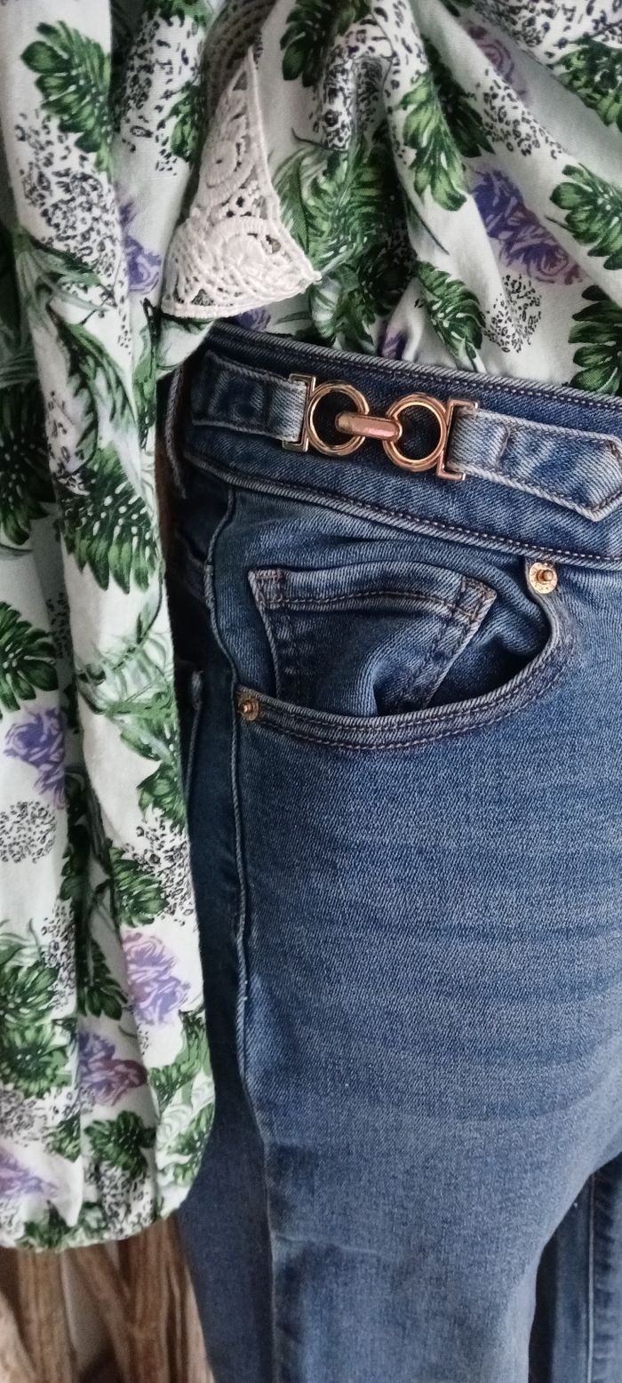 Jeans cache cache - photo numéro 2