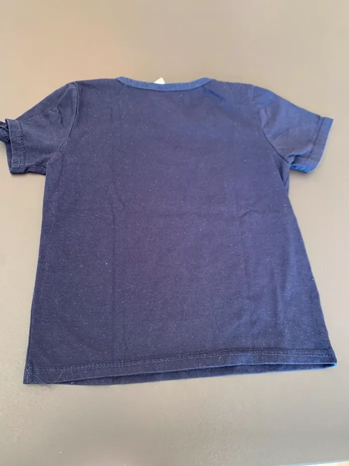 T-shirt avion taille 8 ans - photo numéro 3