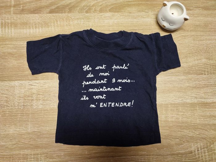 t-shirt avec écriture