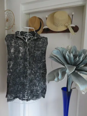 chemise sans manches