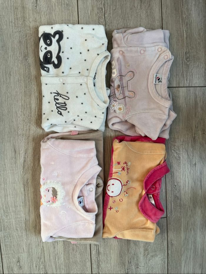 4 pyjamas chauds en velours - photo numéro 2