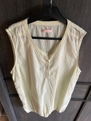 Blouse sans manches