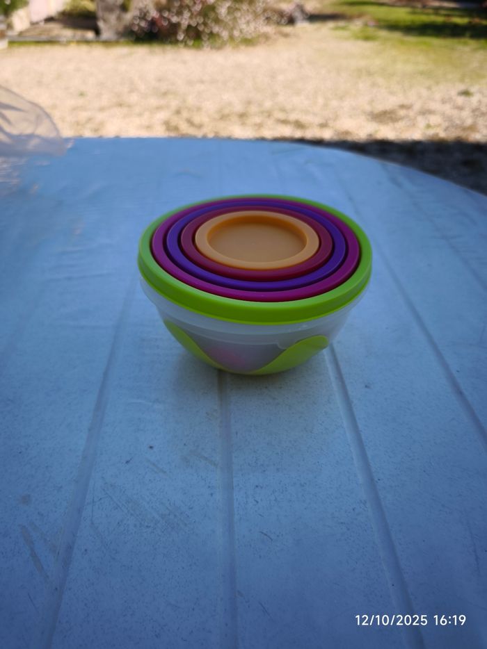 Lot tupperware gigogne colorés - photo numéro 2