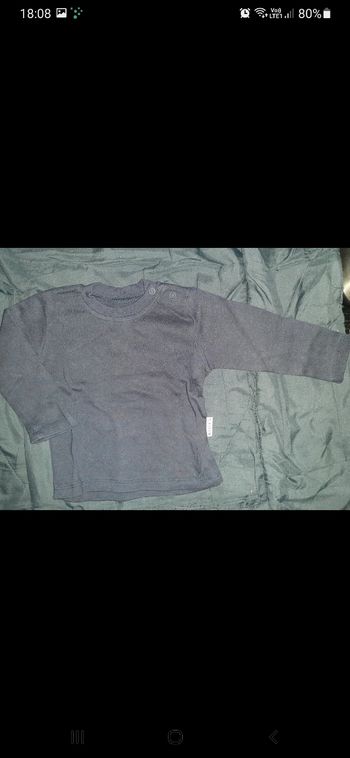 Haut manches longues bébé 9 mois (c3)