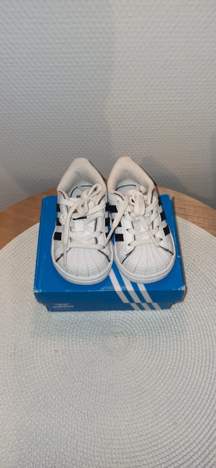 Baskets adidas superstar - photo numéro 2
