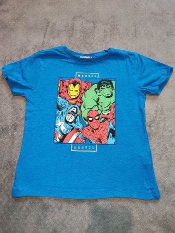 Tee-shirt marvel 5/ 6 ans