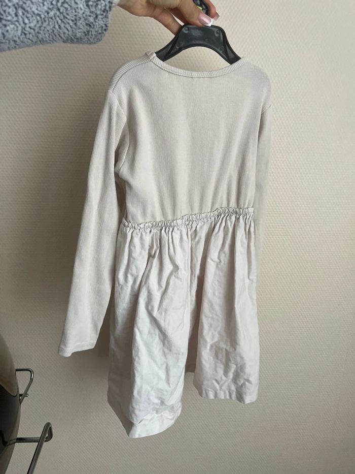 Robe beige Zara 6ans 🤍 - photo numéro 2