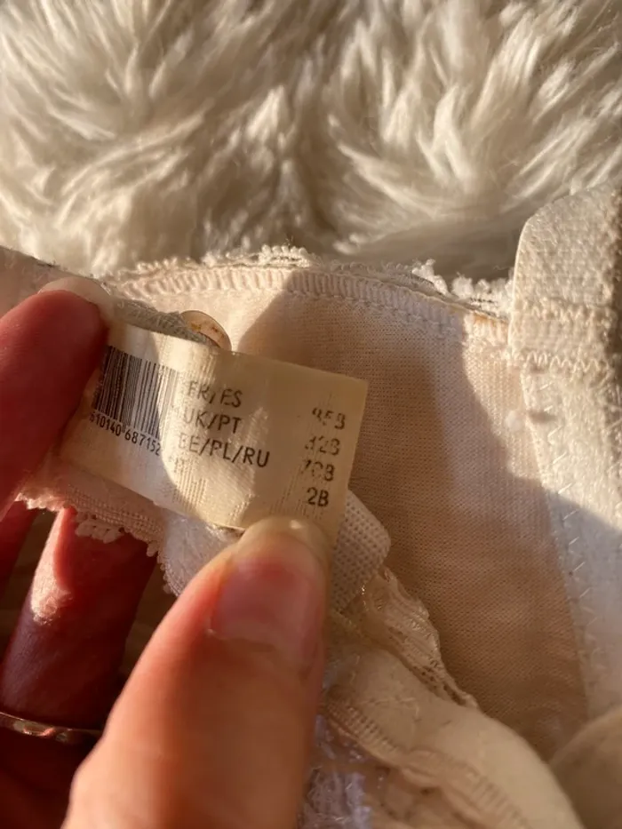 Soutien gorge couleur écru taille 85B - photo numéro 3