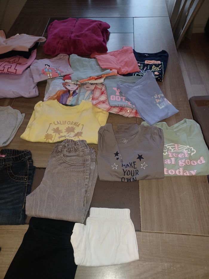 Lot vêtements fille 5ans et 6ans - photo numéro 6