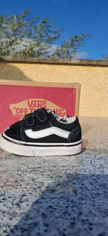 Basket vans