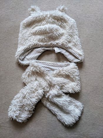 Bonnet et écharpe 3-4 ans