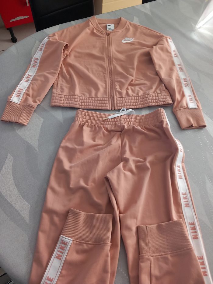 Ensemble jogging - photo numéro 6