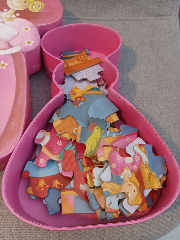 Puzzle 36 pièces djeco la princesse et la grenouille - photo numéro 2