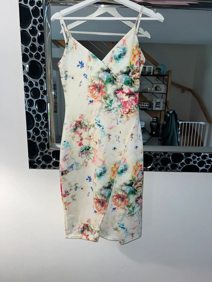 Robe cintrée 38🌸 - photo numéro 3