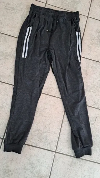 Pantalon de jogging, taille M