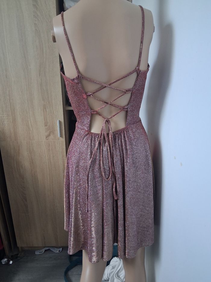 Robe soirée femme taille M . - photo numéro 2