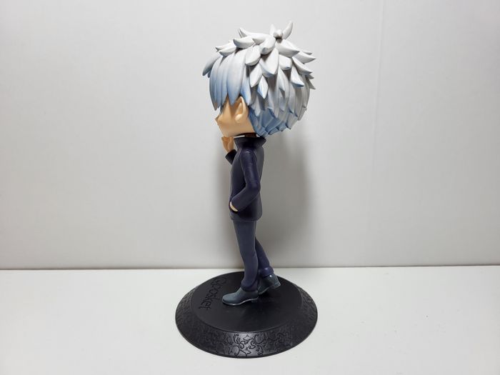Figurine Qposket Jujutsu Kaisen Satoru Gojo Ver B - photo numéro 4