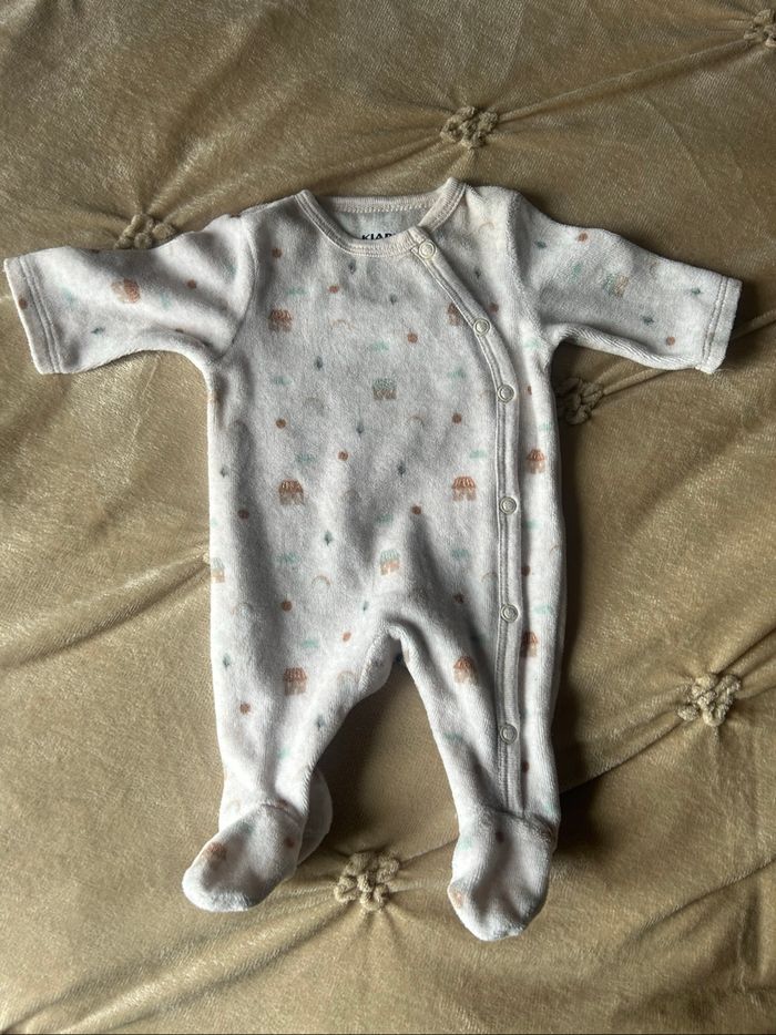 3 pyjama taille naissance - photo numéro 2