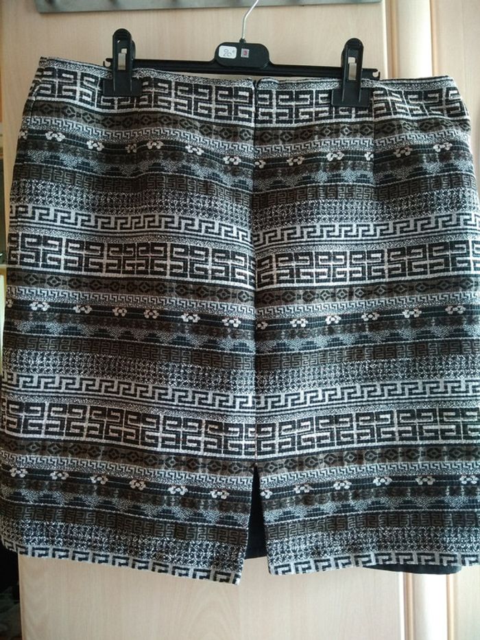 Jupe droite - photo numéro 2