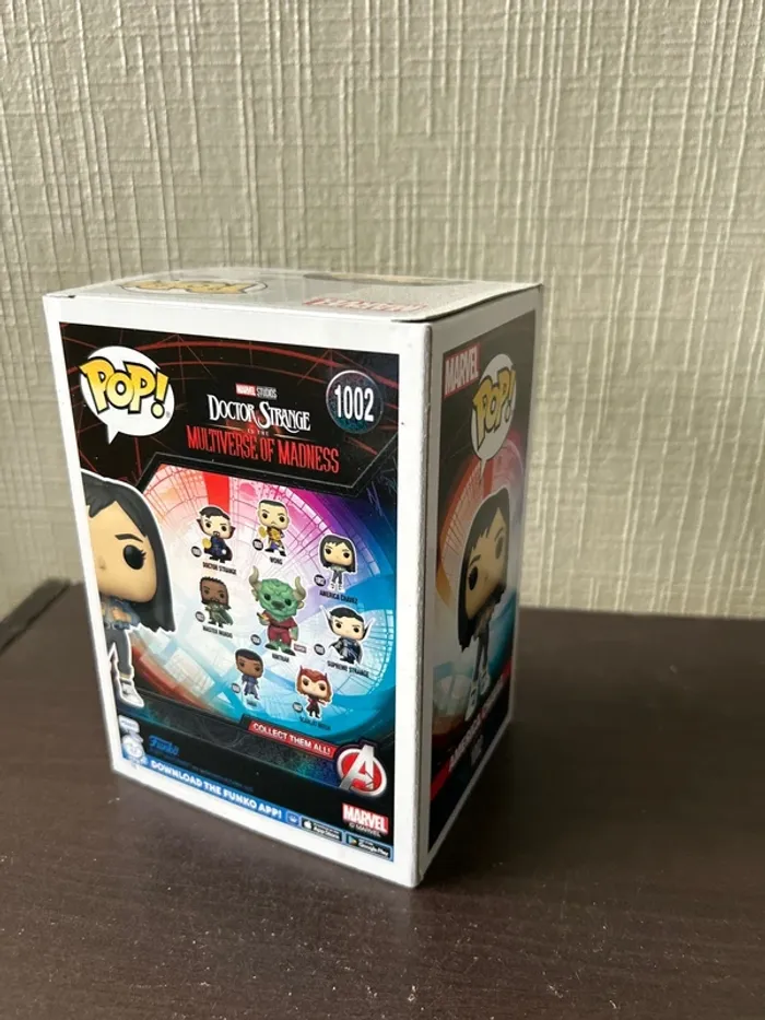 Funko Pop! - Doctor Strange - America Chavez - 1002 - neuf - photo numéro 3