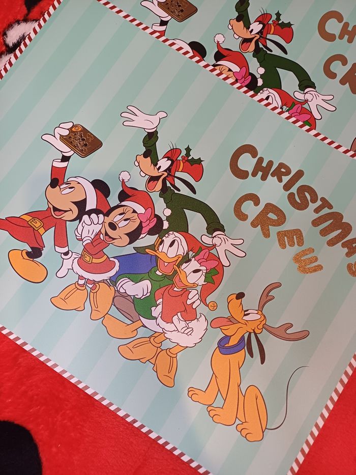 🧸Lots de plusieurs décoration de Noël Disney set de table, boule, décoration et une guirlande lumineuse - photo numéro 4