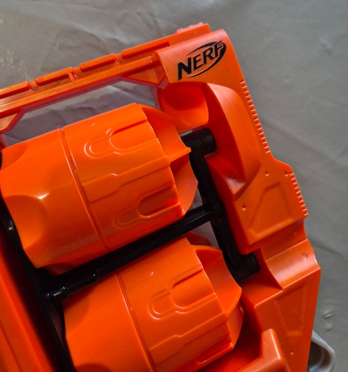 Nerf Zombie Strike FlipFury Blaster pistolet fléchettes - photo numéro 3