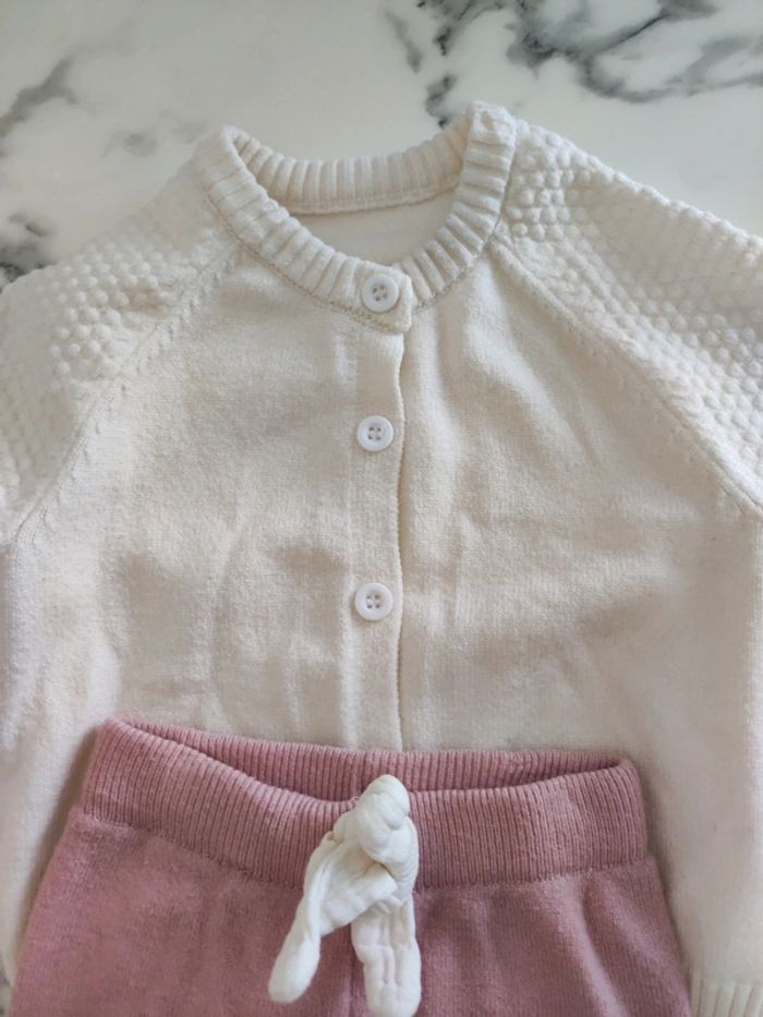 Ensemble 9 mois 71 cm pantalon plus gilet chaud - photo numéro 2