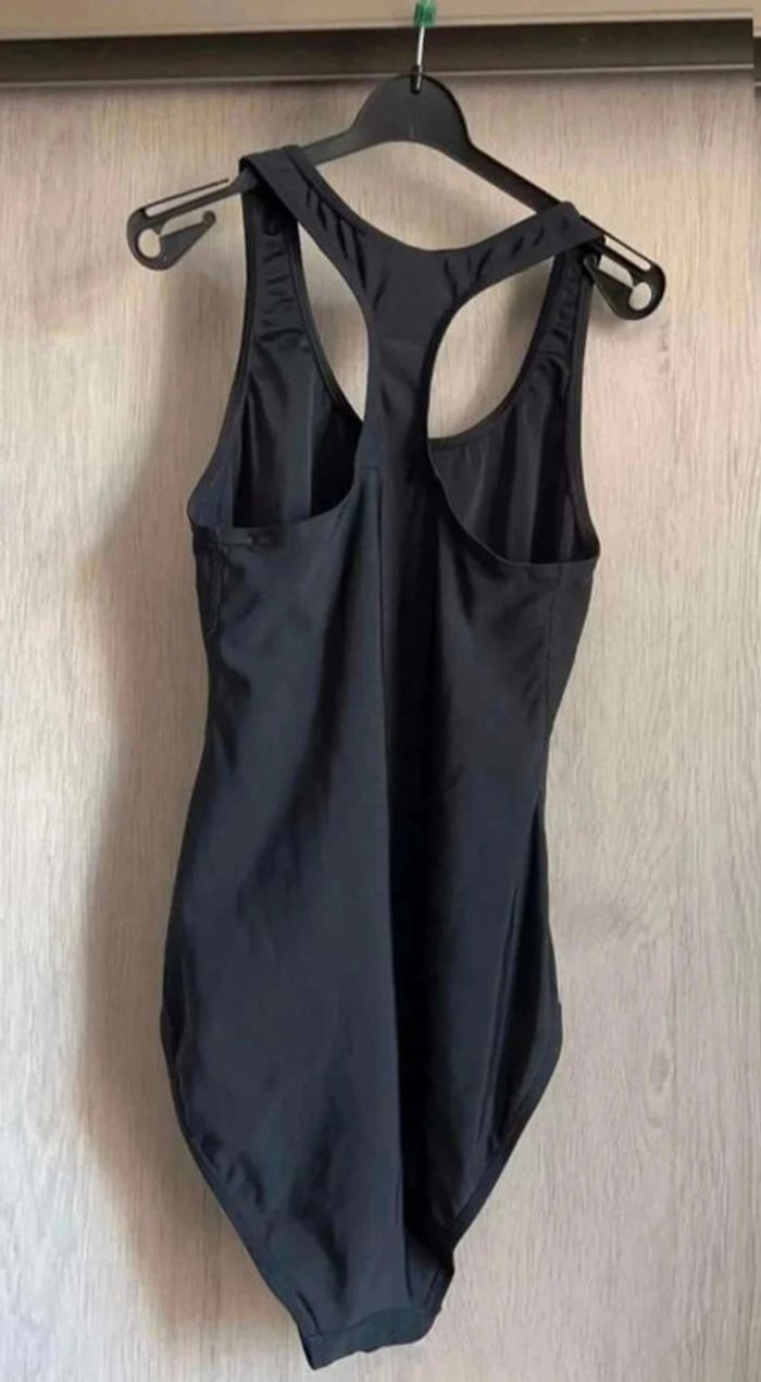 Maillot de bain - photo numéro 2