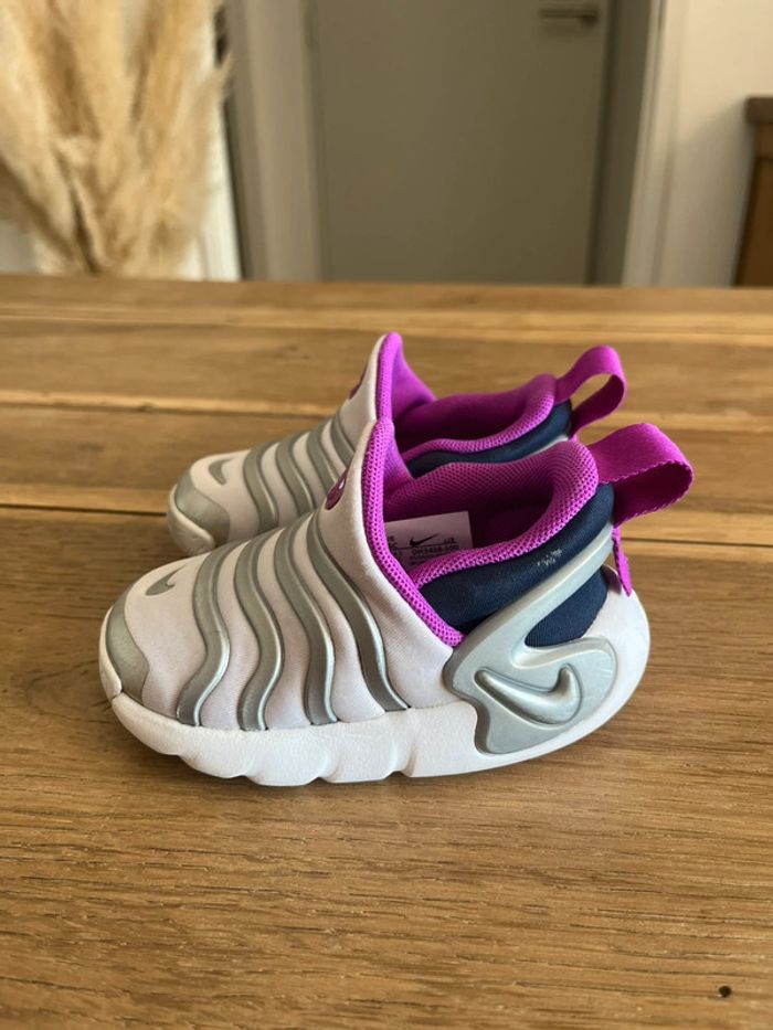 Nike Dynamo Go violet et argent - photo numéro 3