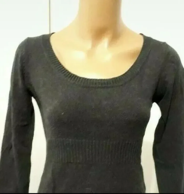 Beau pull gris, marque In Extenso de taille 34/36. - photo numéro 2