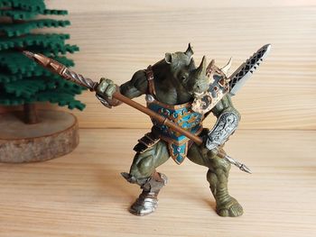 Papo rhinocéros mutant Figurine personnage imaginaire