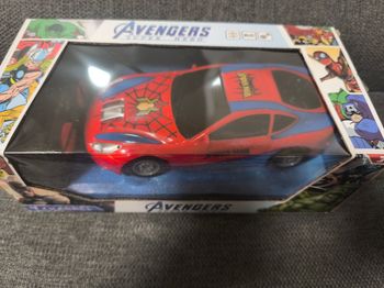 Voiture avengers spiderman