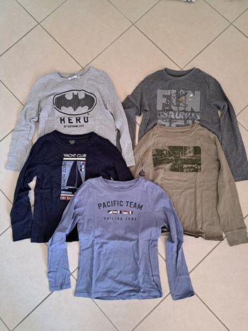 🍀Lot de tee-shirts garçon 8 ans 🍀