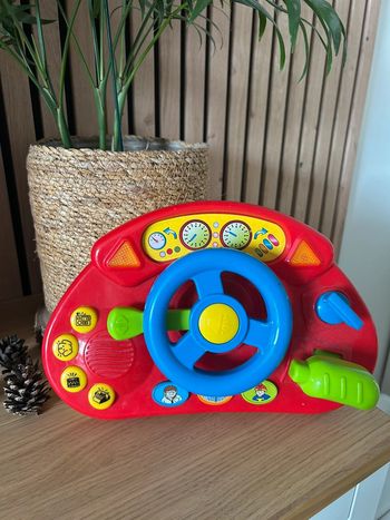 Jouet musical volant