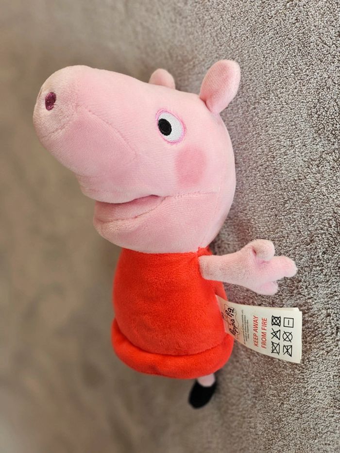 Peluche peppa pig - photo numéro 2