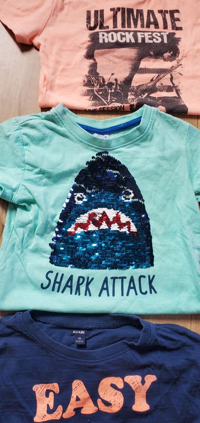lot 4 ans : t-shirts manches courtes+ pyjamas-shorts - photo numéro 6