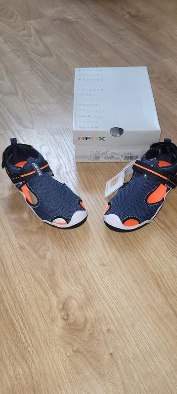 geox sandale navy 34 neuve