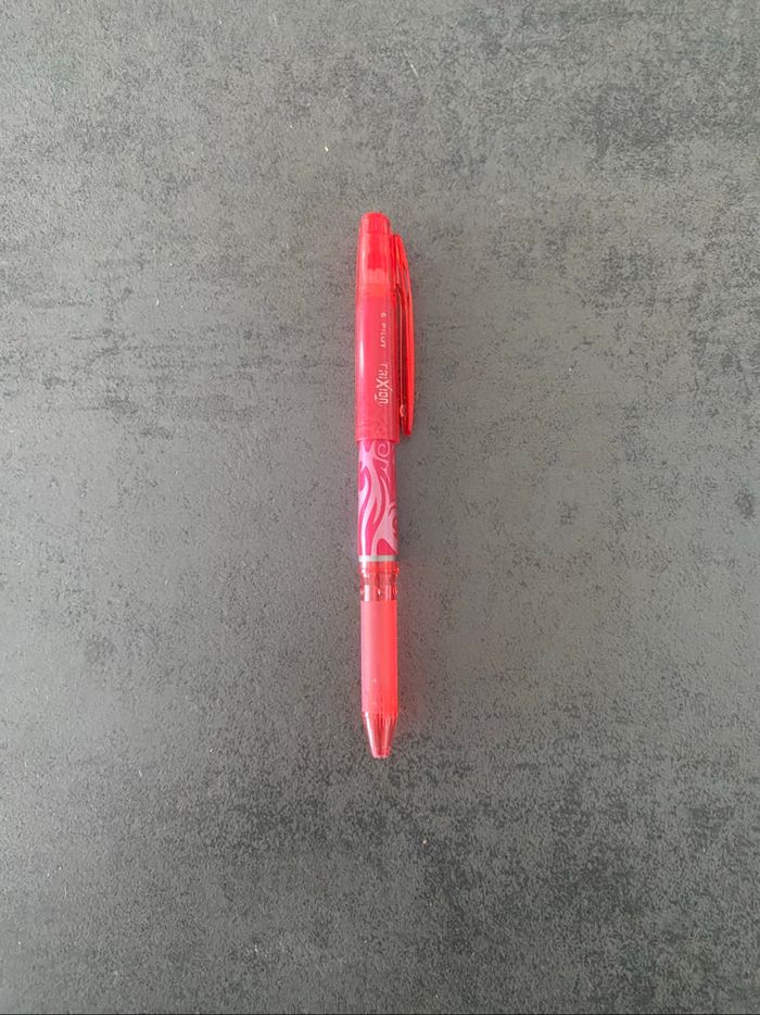 stylo effaçable - photo numéro 2