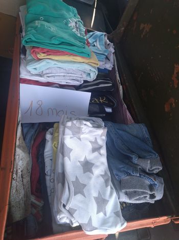 Lot vêtements 18 mois
