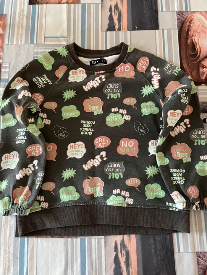 Pull fille, paillettes