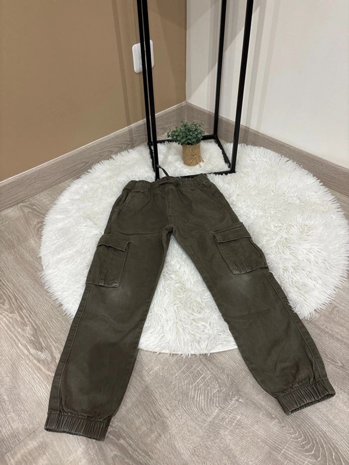 Jogger Kiabi taille 7 ans - photo numéro 3