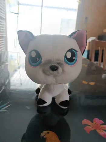 Peluche petshop chat blanc tete qui bouge